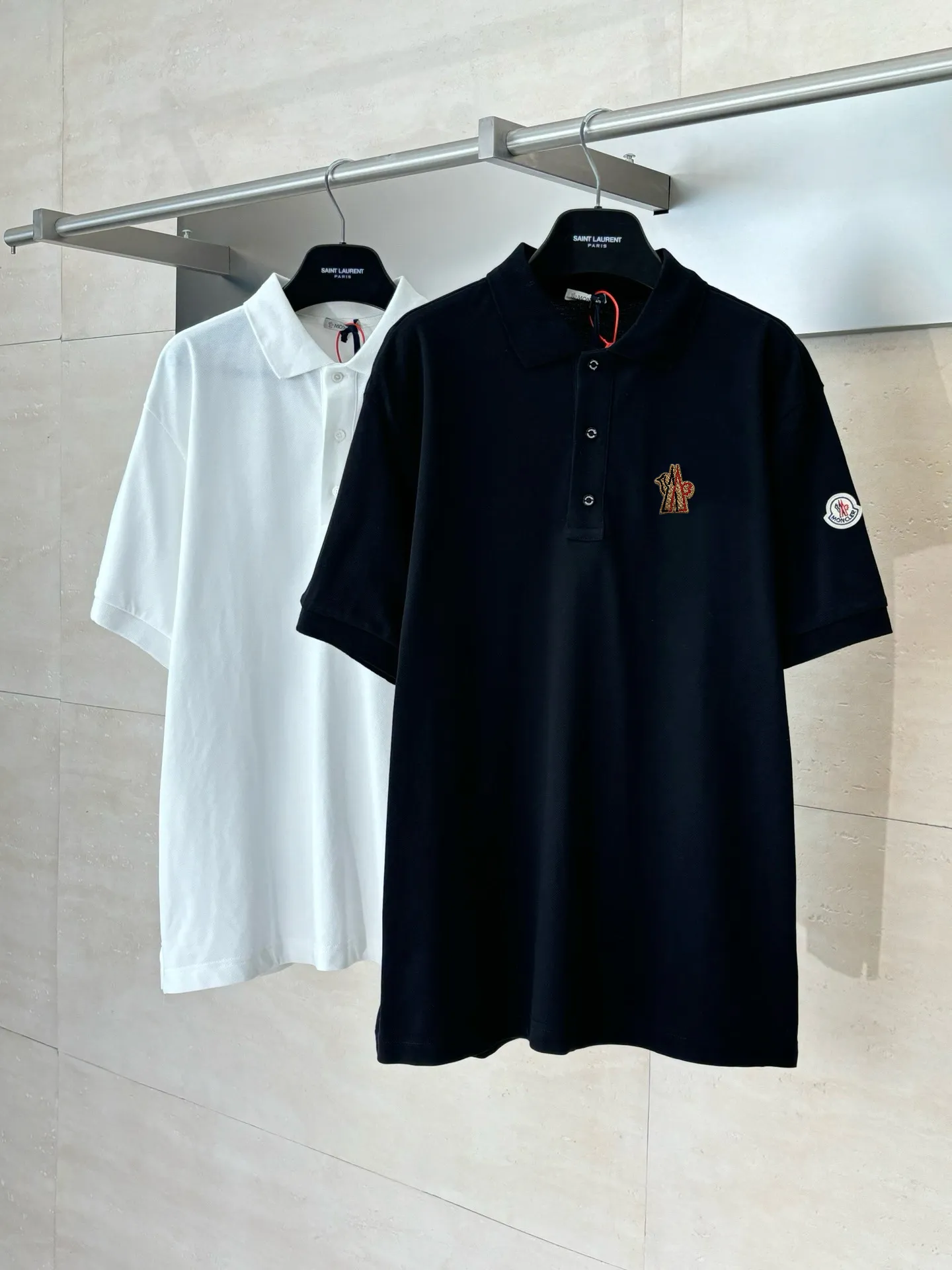 Moncle*/ Polo Size：M/L/XL/XXL/XXXL